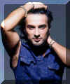 Tarkan2001_104.jpg (28676 bytes)