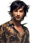 Tarkan2001_117.jpg (34243 bytes)