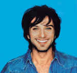 Tarkan2001_175.jpg (227290 bytes)