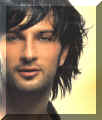 Tarkan2001_176.jpg (209696 bytes)