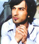 tarkan2001_47.jpg (495137 bytes)