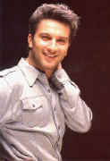 tarkan2517.jpg (134004 bytes)