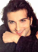 tarkan2530.jpg (134568 bytes)