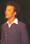 tarkan343.jpg (60613 bytes)